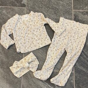 Colored Organics Beige Floral Layette Set with Headband